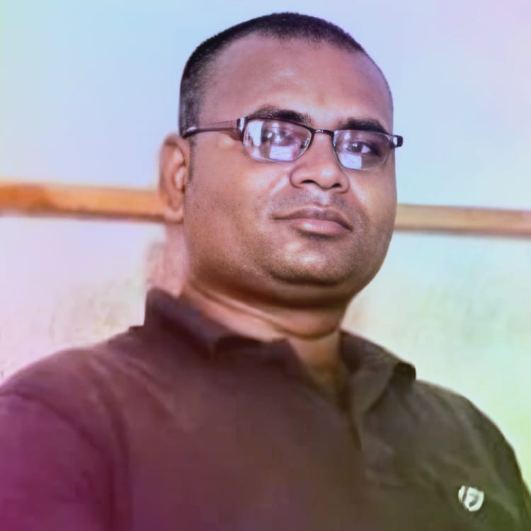 Er. Manoj Kumar Maurya - Senior Developer